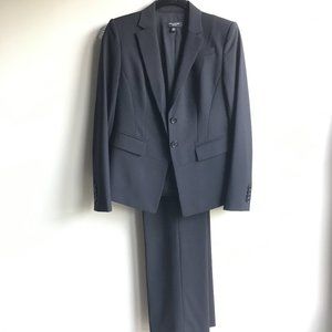Ann Taylor 2 piece pant suit, 00P & 0P